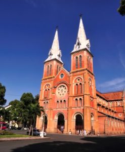 Tour Núi Bà Đen – Sài Gòn – Tây Ninh 1 Ngày